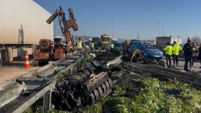 İstanbul İzmir Otoyolu Bursa çevre yolunda dinlenme