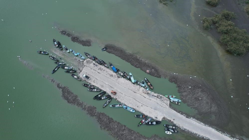 Manyas Barajı ve Gölü'ndeki