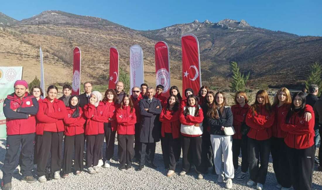 Maarif modeliyle fidanlar toprakla buluştu "Gürsu Yeniden Yeşeriyor" Projesi