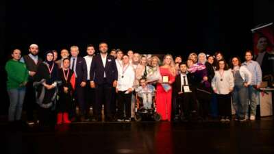 Osmangazi’de engeller sanat ile aşıldı