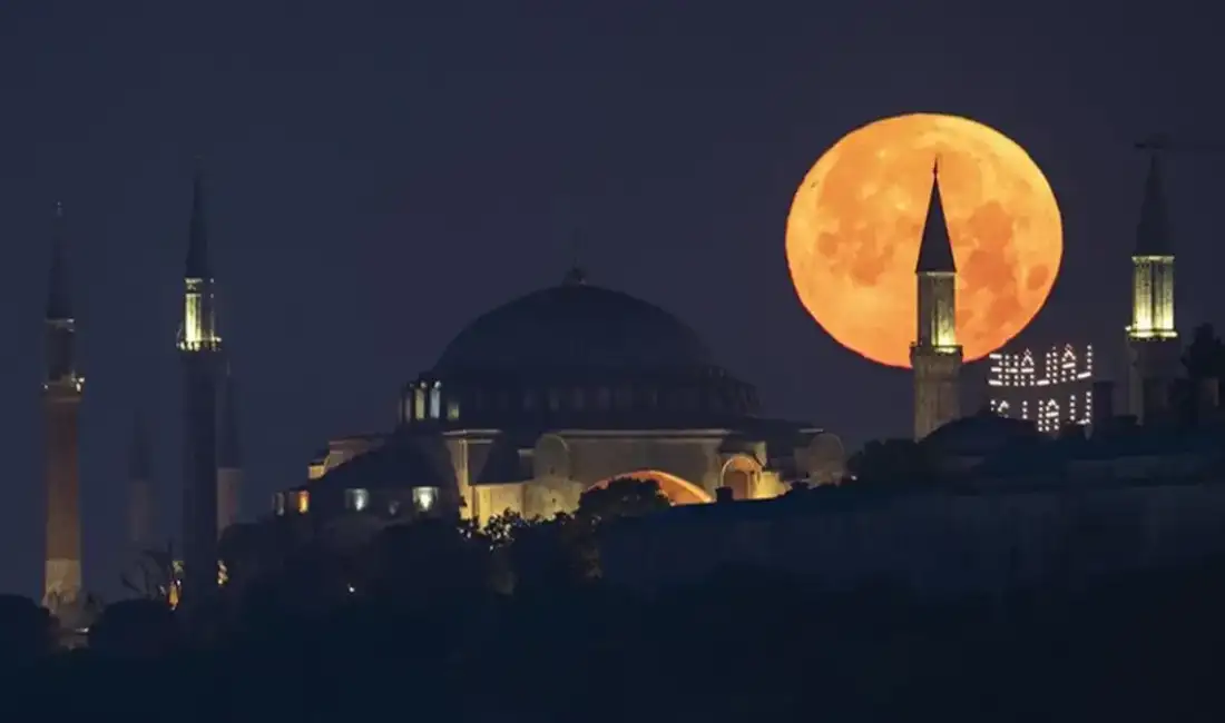 Mukaddes üç aylar, 21