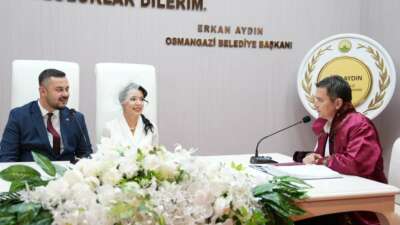 Osmangazi Belediye Başkanı Erkan Aydın,