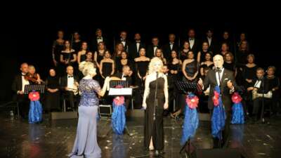 Nilüfer Belediyesi Türk Sanat Müziği Korosu’ndan unutulmaz konser