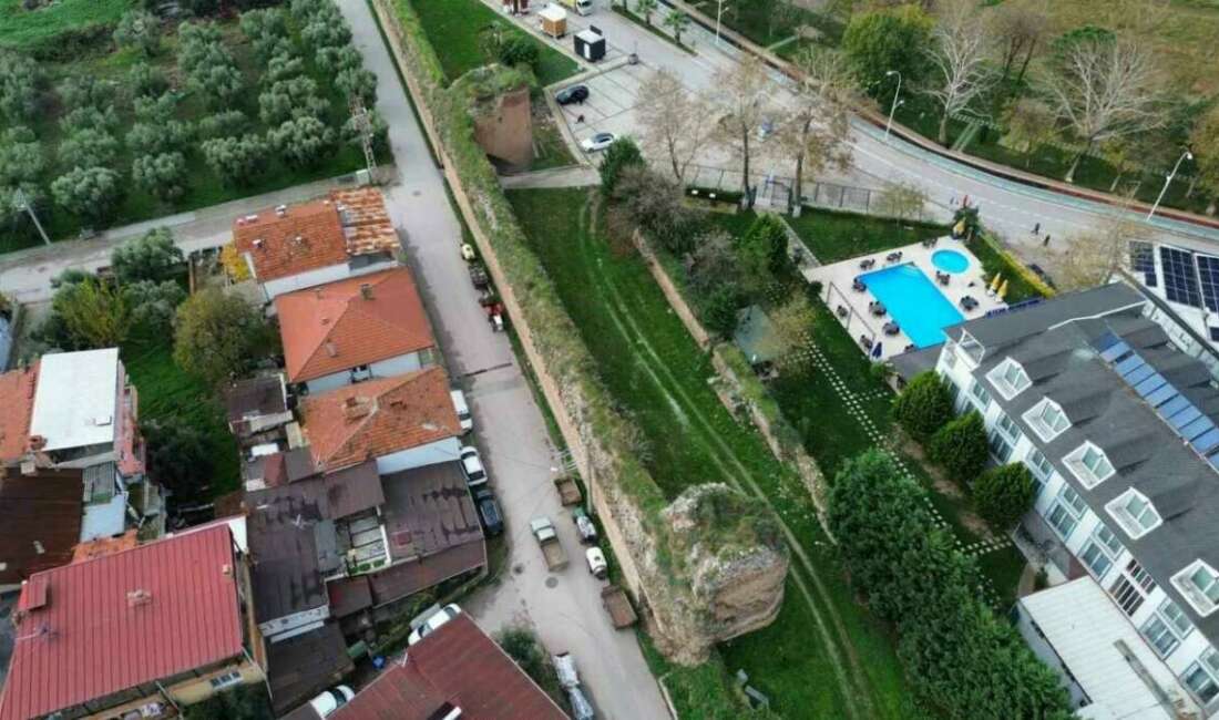 Papa ziyaret etti, sit alanındaki arsalar değerlendi Papa 14. Leo'nun ziyareti