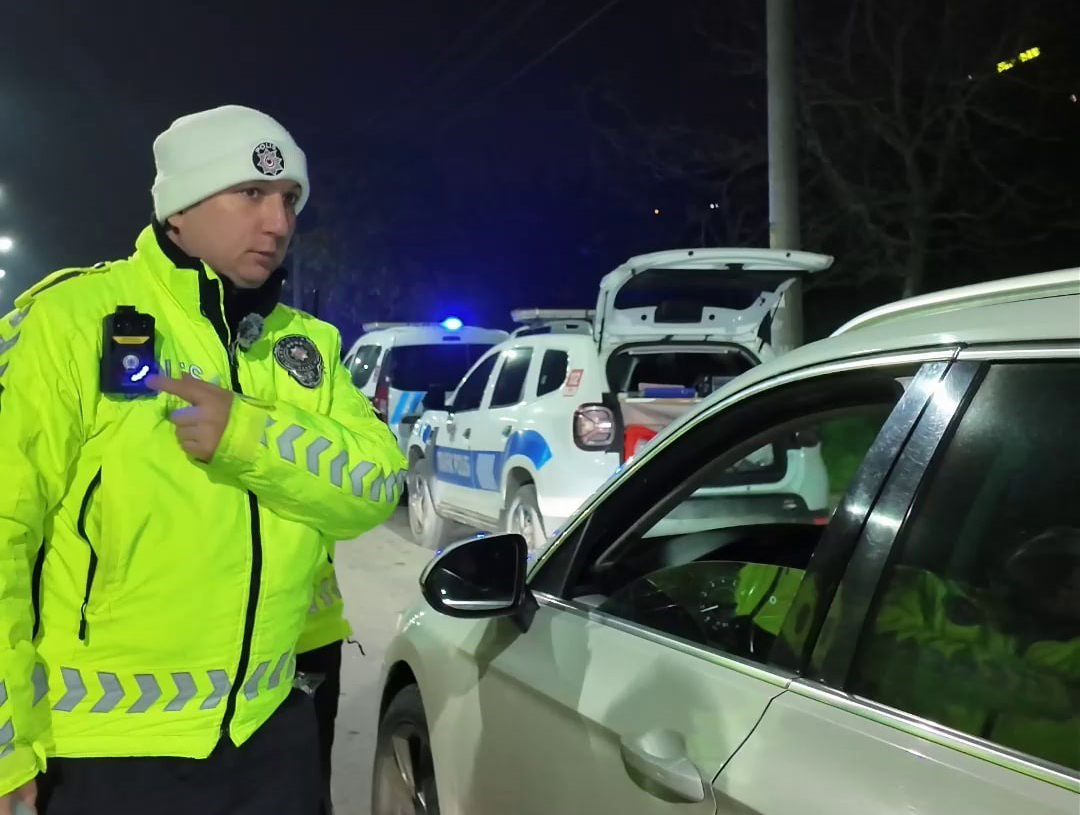 Polis-sürücü diyalogları artık anbean kayıt altında