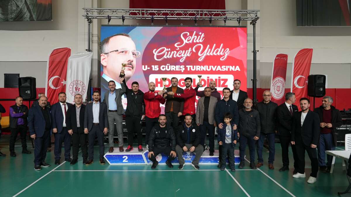 Şehit Başkana vefa, spora ve sporcuya destek
