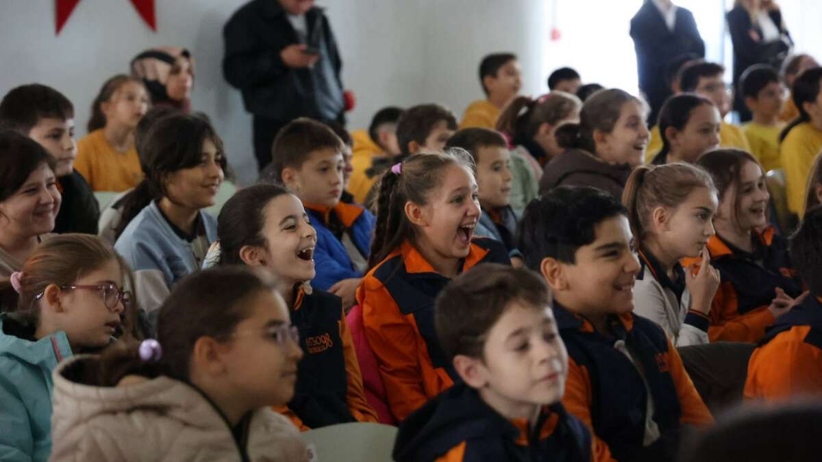 Uludağ Enerji, çocuklara enerji tasarrufunu yaşatarak öğretiyor