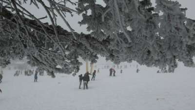 Kış turizminin önemli merkezlerinden Uludağ'da