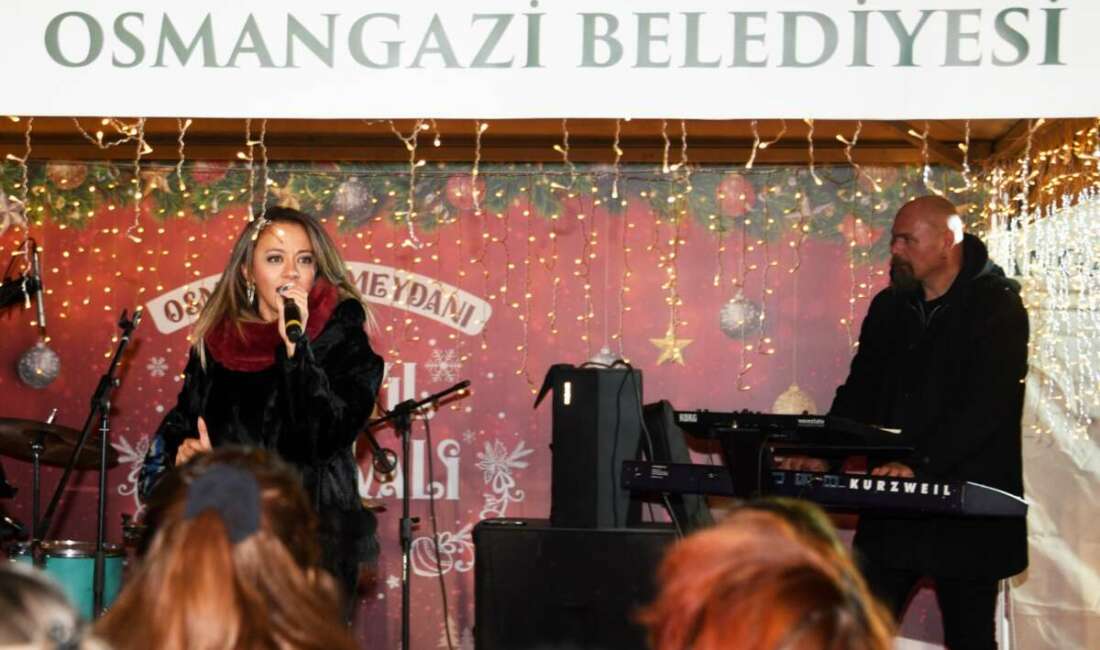 Yeni Yıl Festivali’nde Şarkılar Bursalıların İçini Isıttı Yeni yıla sayılı günler