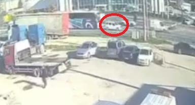 Bursa'nın merkez Osmangazi ilçesinde otomobilin