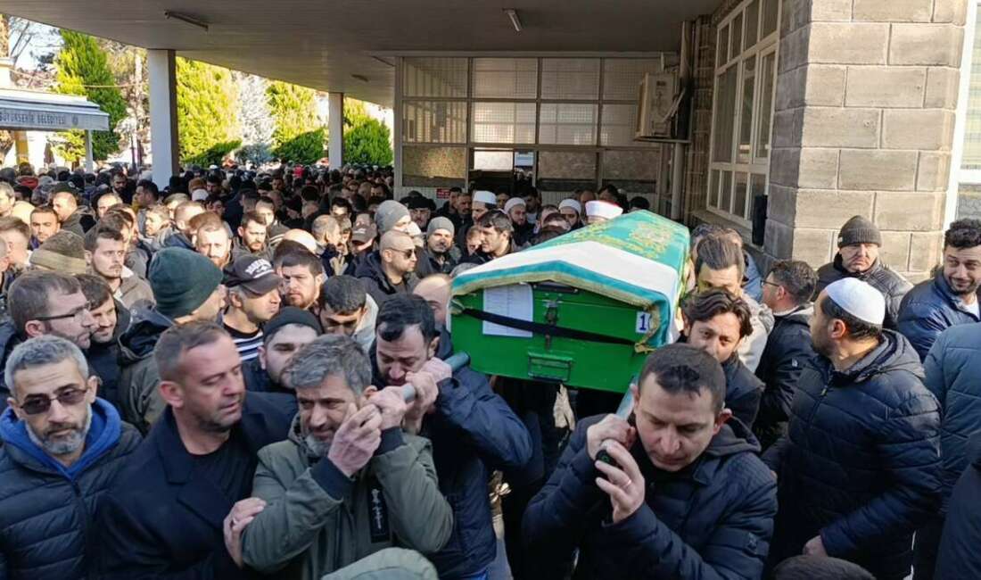 Akıma kapılan vinç sahibi hayatını kaybetti Bursa'nın İnegöl ilçesinde faaliyet