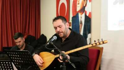 Kadın ağzıyla söylenen, kadın konulu