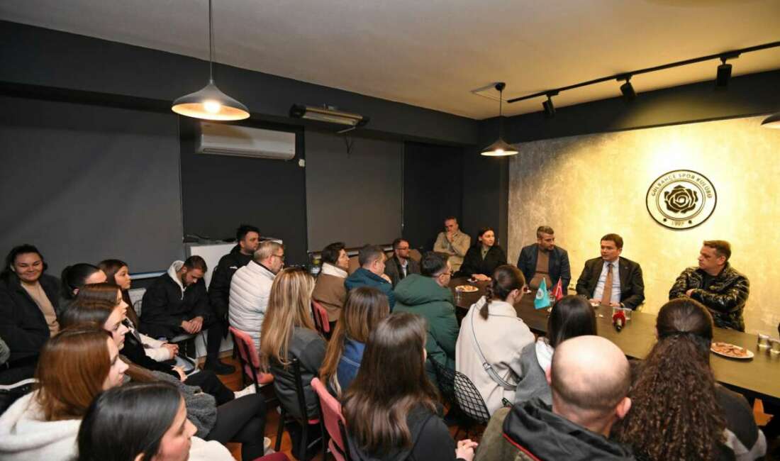 Başkan Aydın’dan gençlere destek Osmangazi Belediye Başkanı Erkan