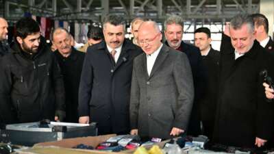 Vatandaş ve esnafla sık sık