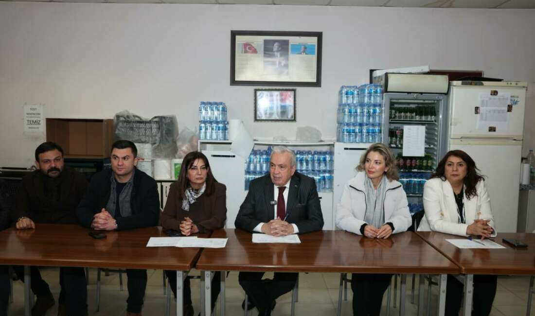 Başkan Özdemir’den karla mücadele ekiplerine teşekkür Nilüfer Belediye Başkanı Şadi