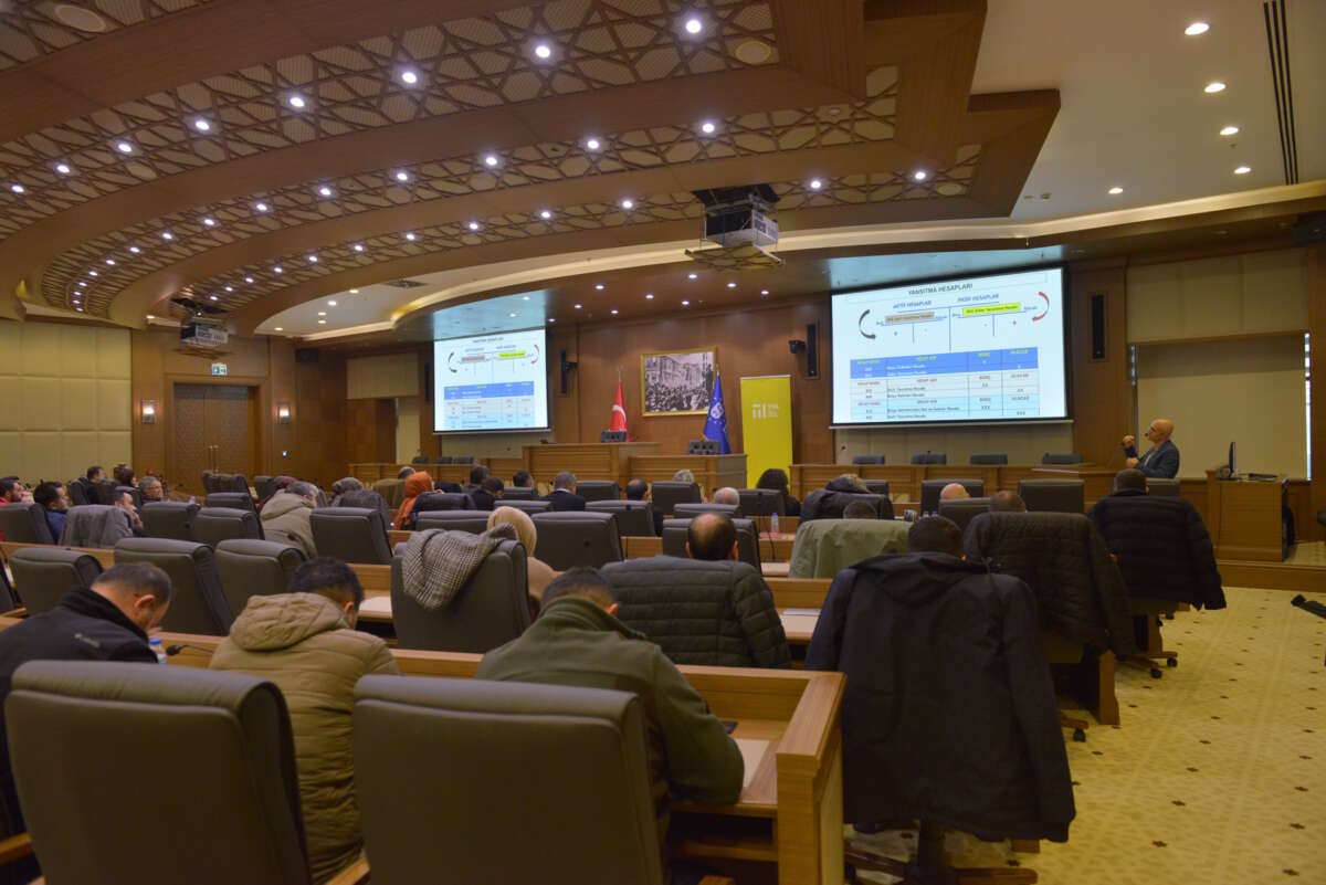 Bursa Büyükşehir personeline muhasebe eğitimi