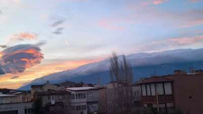 Bursa'nın gökyüzünü kaplayan sıra dışı