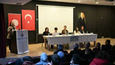 Beş Farklı Liseden Öğrenciler, Sabahattin