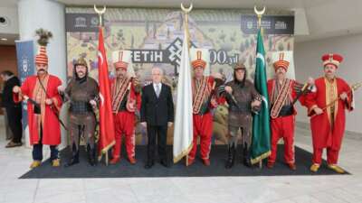 Bursa Büyükşehir Belediye Başkanı Mustafa