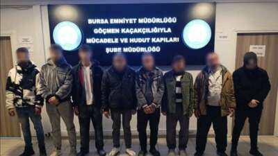 Bursa Emniyet Müdürlüğü ekiplerince göçmen kaçakçılığıyla