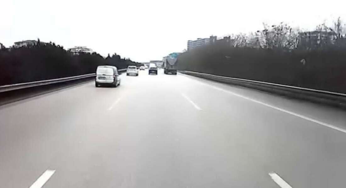 Bursa’da otoyolda facianın eşiğinden dönüldü Bursa'da İstanbul-İzmir otobanı Mudanya