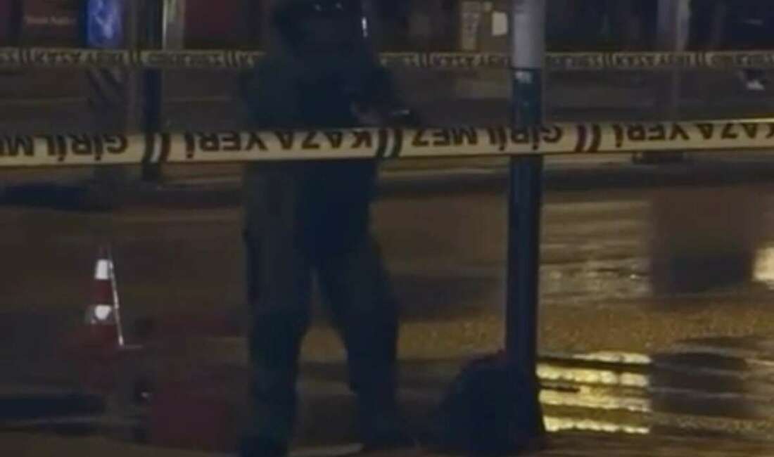 Bursa’da şüpheli çanta polisi alarma geçirdi Bursa'da yol kenarına bırakılan