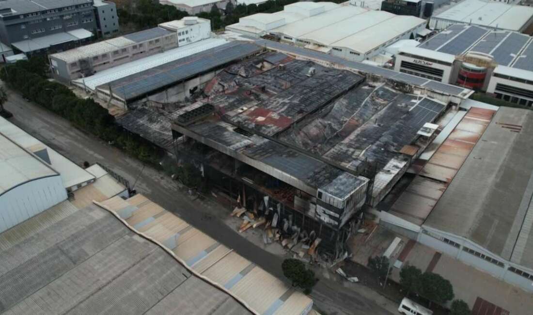 Bursa'da gece saatlerinde alevler