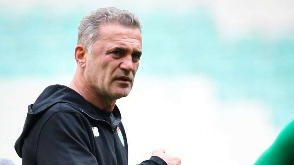 Bursaspor’da Tahsin Tam ile yollar ayrıldı