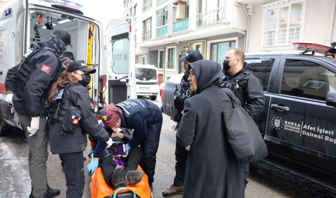 Bursa Büyükşehir Belediyesi ekipleri,