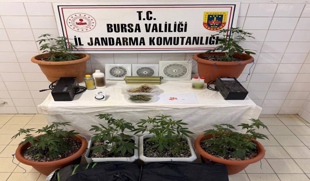 Bursa'nın Nilüfer ilçesinde evini
