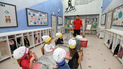 Osmangazi Belediyesi’nin kreşlerinde gerçekleştirilen ‘Meslek