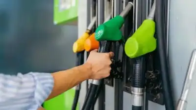 Akaryakıt fiyatlarında indirim haberi geldi.