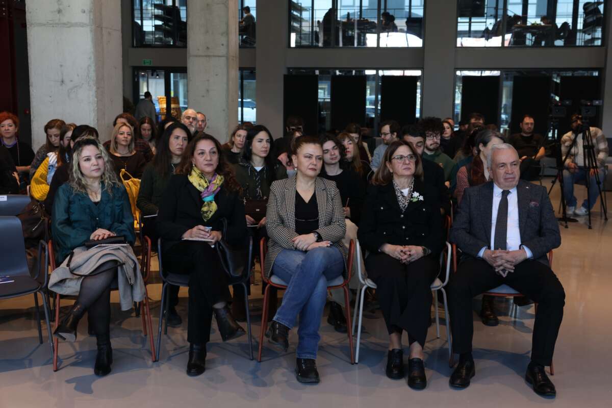 Nilüfer’de dijital sanat atölyesinin yol haritası konuşuldu