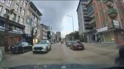 Bursa’nın Nilüfer ilçesinde park halindeki