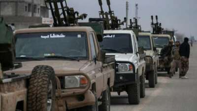 Suriye ordusu, askeri birliklerin Halep’in