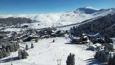 Kış turizminin önemli merkezlerinden Uludağ,