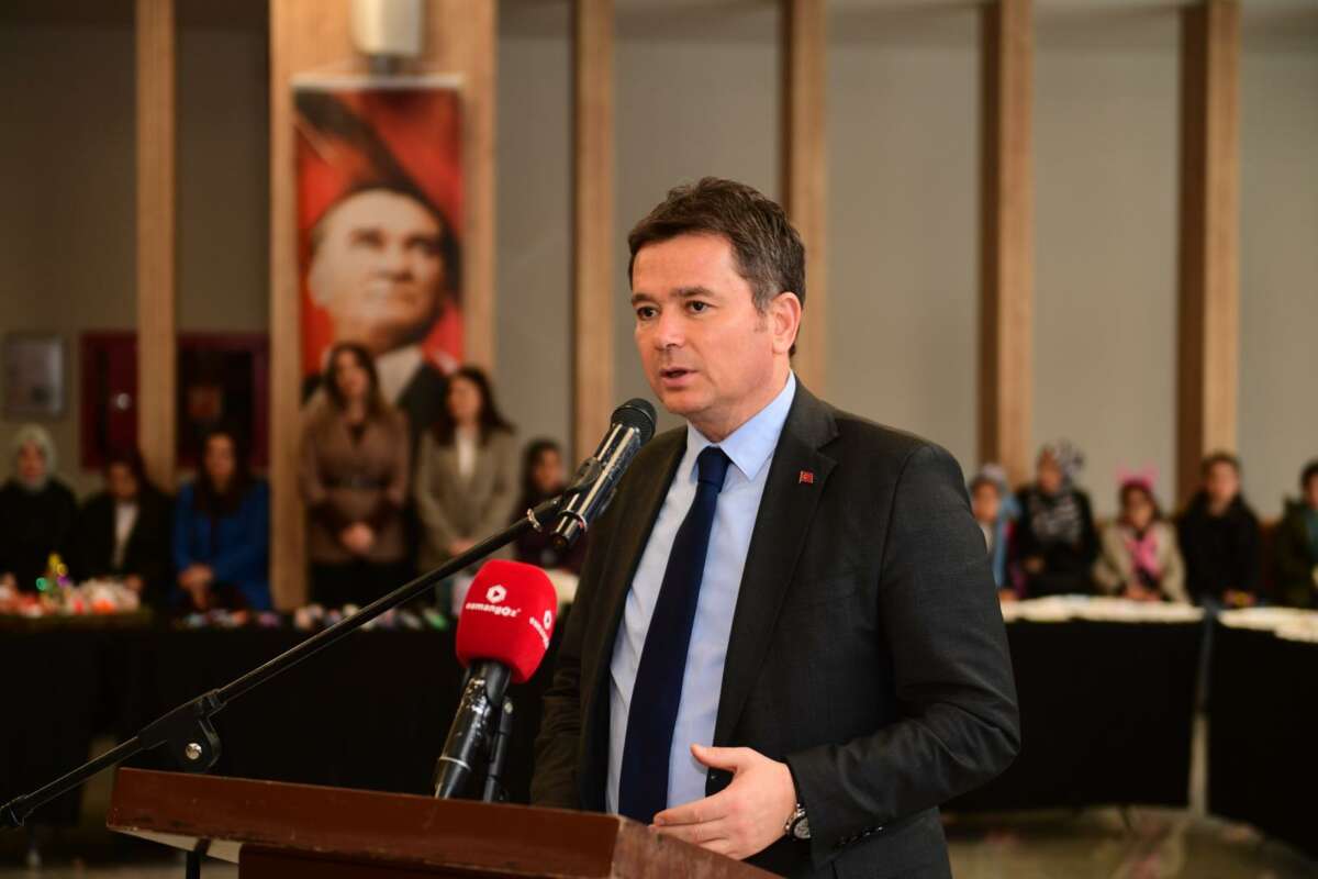 Osmangazi Belediyesi Yetenek Evleri’nde hayaller eserlere dönüştü