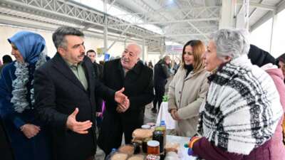 Yıldırım Belediyesi tarafından üreten kadınların