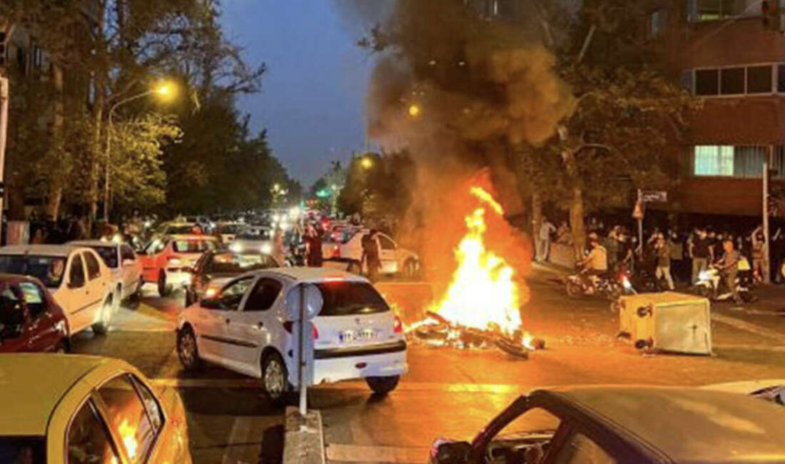 İran’da rejim karşıtı protestolar