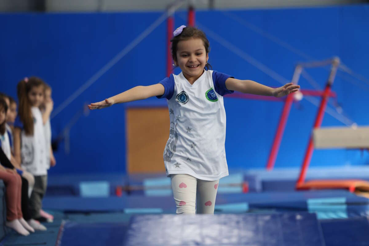 Bursa’da çocuklar hem eğlenme hem de spor yapma imkanı buluyor!