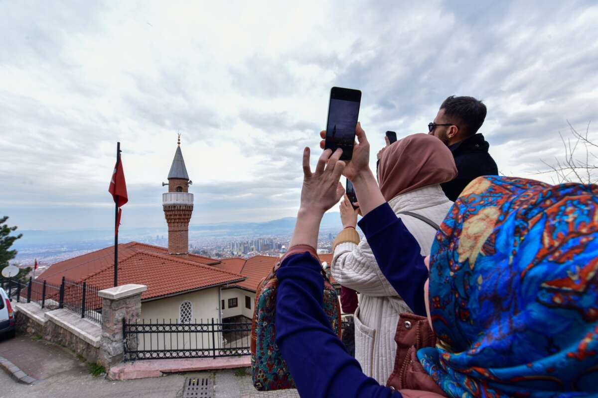 Bursa’nın geçmişine yolculuk yaptılar!