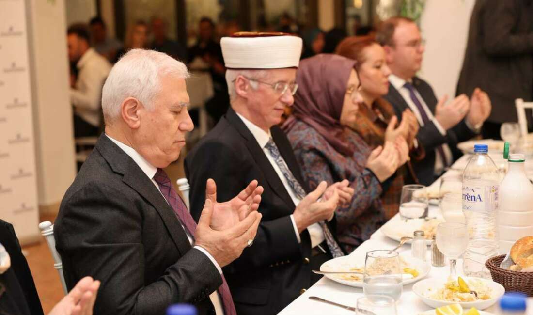 Başkan Bozbey, Batı Trakya’da soydaşlarımızla aynı sofrada buluştu! Bursa Büyükşehir Belediyesi’nin, geniş