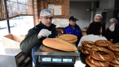 Tatlı imalathaneleri, pastaneler, fırınlar ve