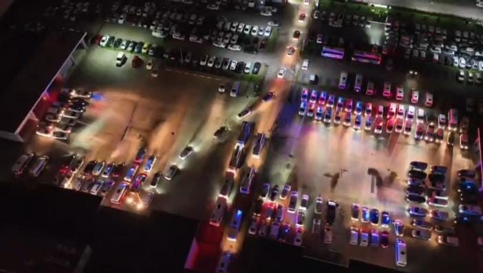 Şafak baskınıyla Bursa merkezli narkotik ağına darbe vuruldu Operasyona 3 İHA, 130