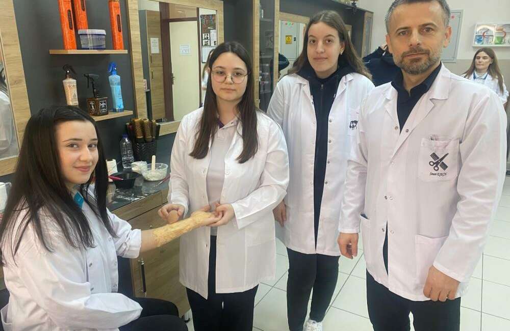 Bursa’da öğrenciler bunu da başardı; Gören inanamıyor Film ve dizilerde izleyiciyi