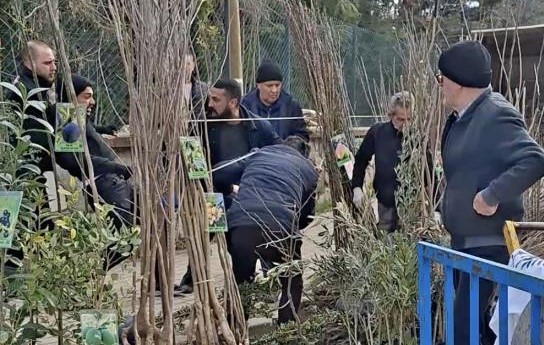 Bursa’da zabıtaya saldırdılar; İşte detaylar… Bursa’nın İnegöl ilçesinde izinsiz