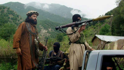 Afganistan, Pakistan’ın çeşitli bölgelerine hava