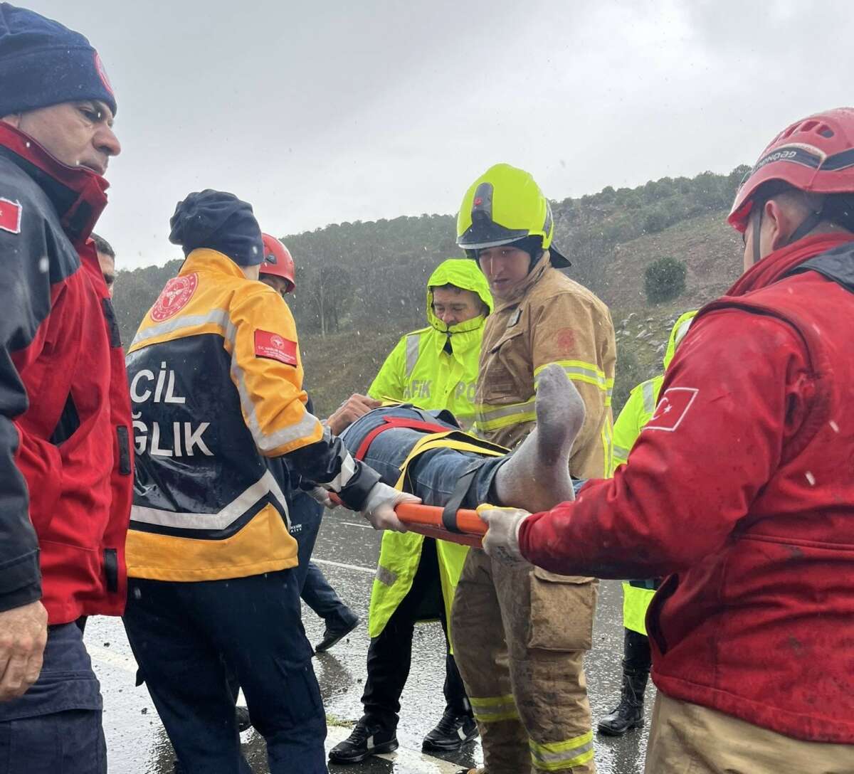 Balıkesir-Bursa kara yolunda korkutan kaza: 1 yaralı
