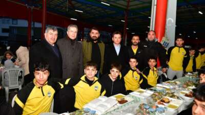 Osmangazi Belediyesi’nin mahalle iftarları kapsamında