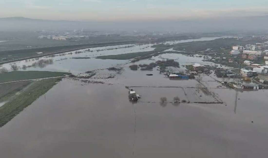 Bursa'da sağanak yağış ve